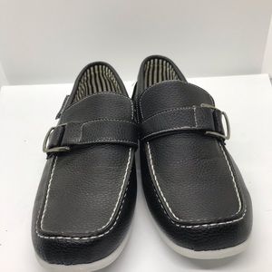 Akademiks slip on Loader shoe size 4.5